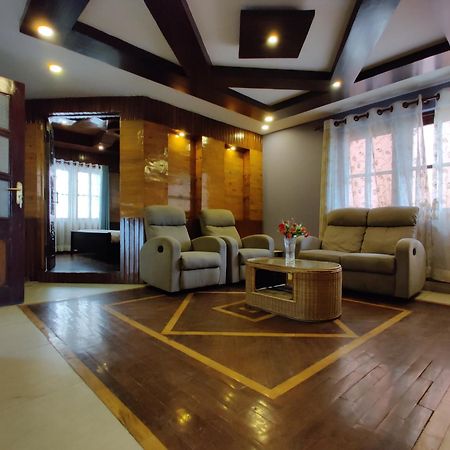 Hostmandu B&B 랄릿푸르 외부 사진