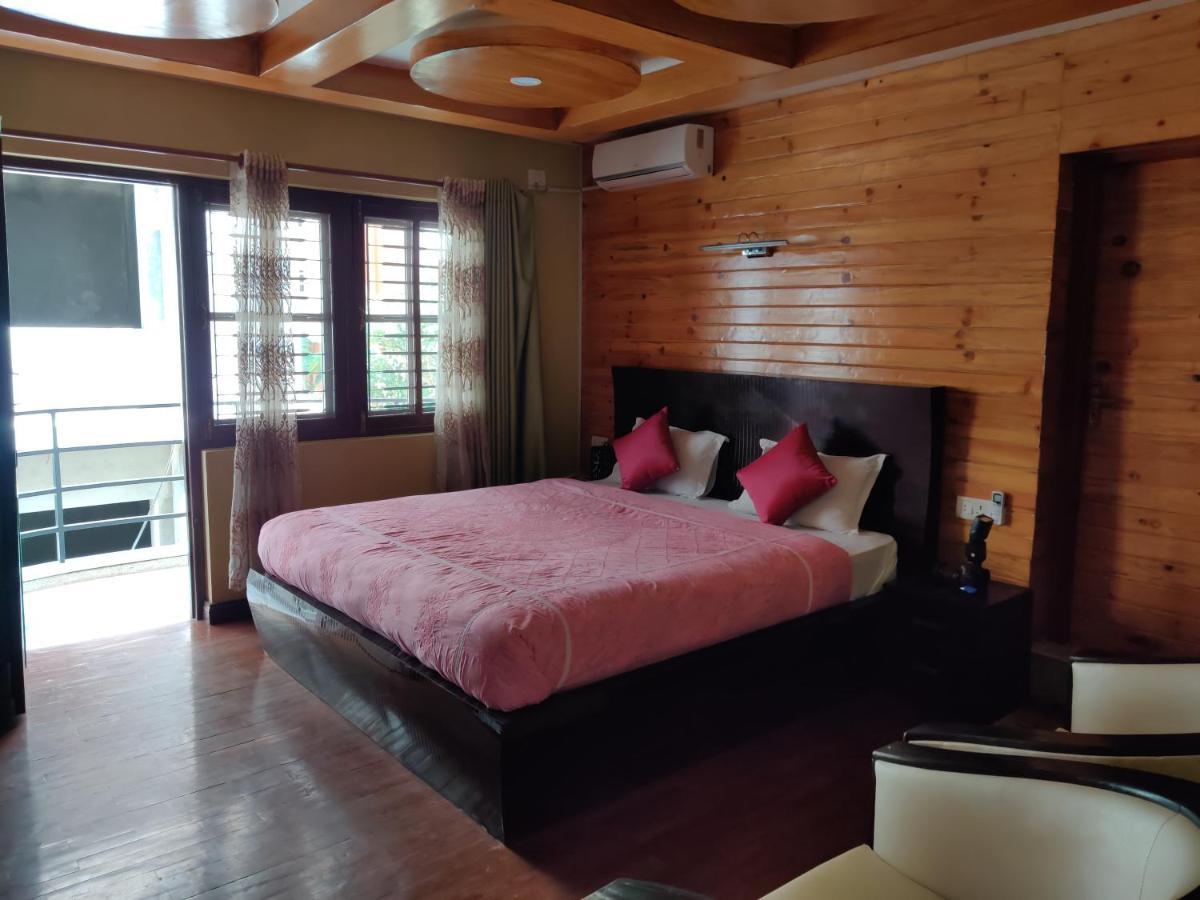 Hostmandu B&B 랄릿푸르 외부 사진