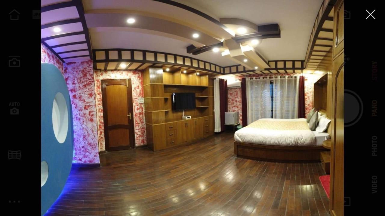 Hostmandu B&B 랄릿푸르 외부 사진