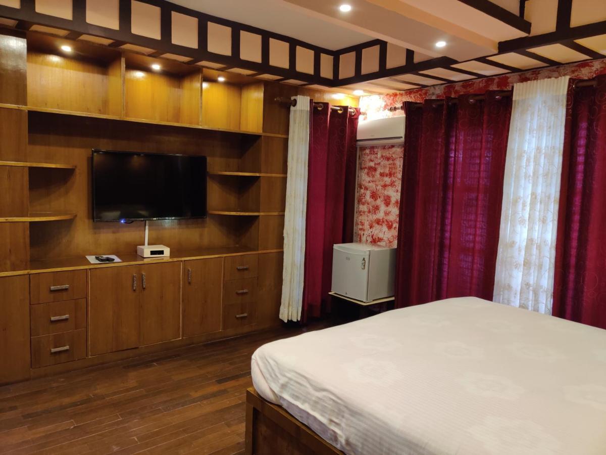 Hostmandu B&B 랄릿푸르 외부 사진